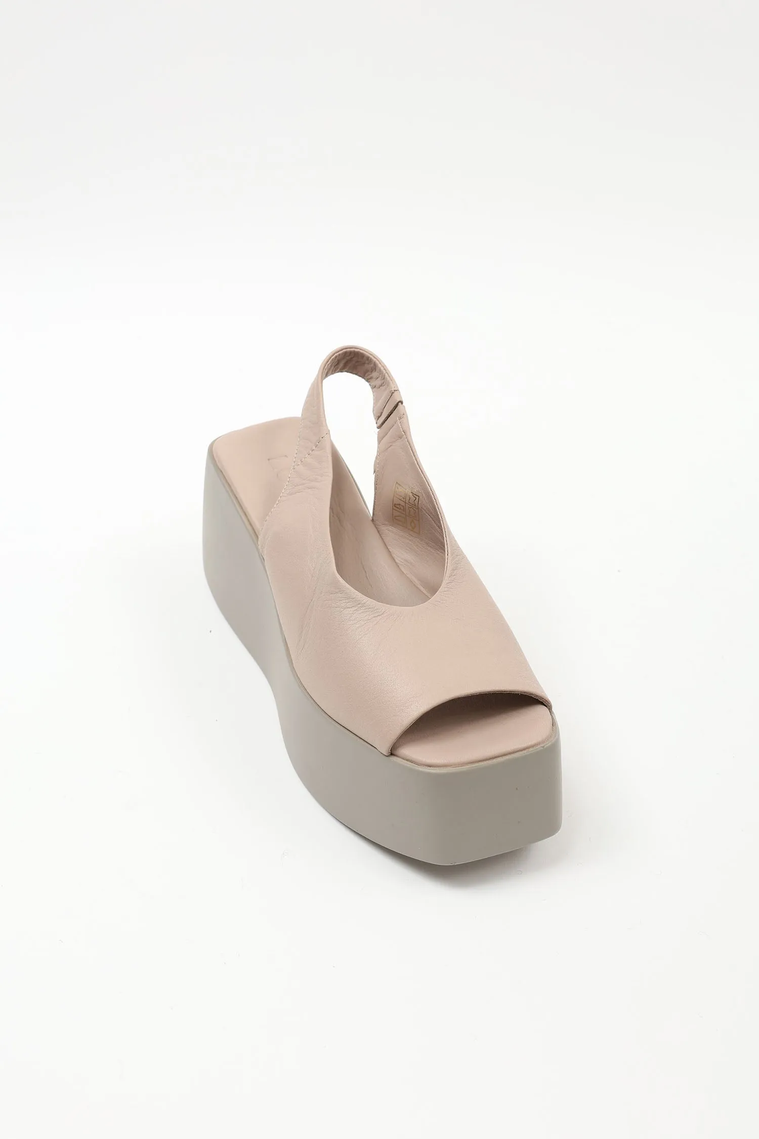 Ariadne Beige
