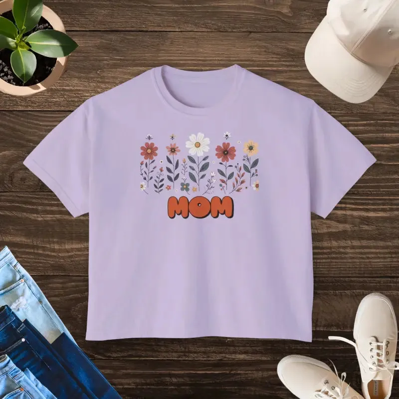 Chic Boxy Fit Womens Tee Flowers Sewn in Twill