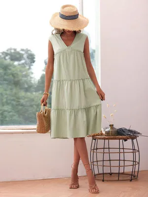 Chic Sleeveless Dress for Seamless Day-to-Night Wear