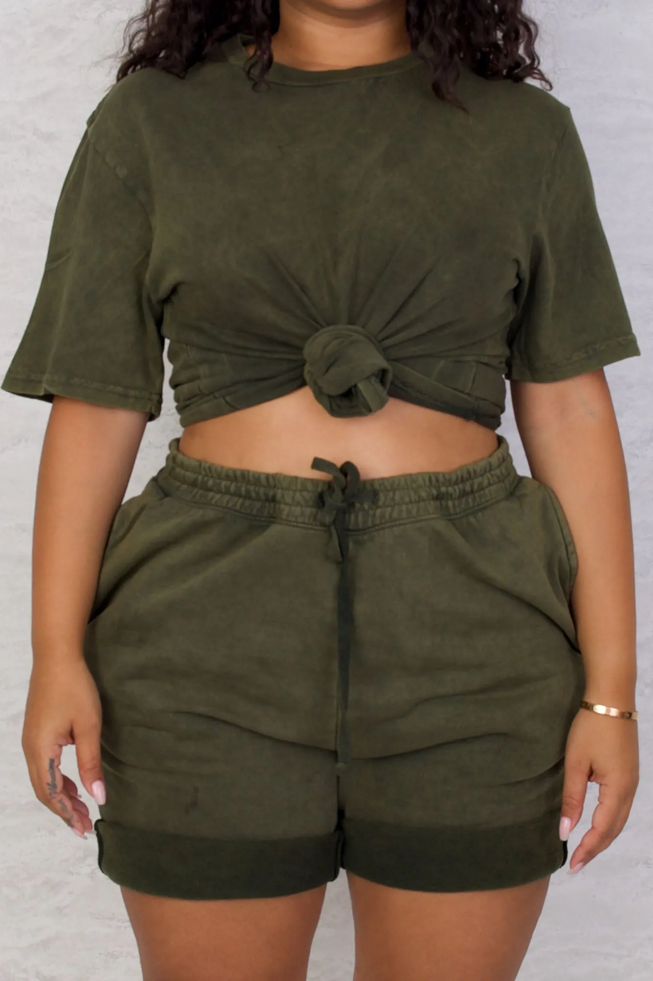 Comfy Chill Tee (Olive)