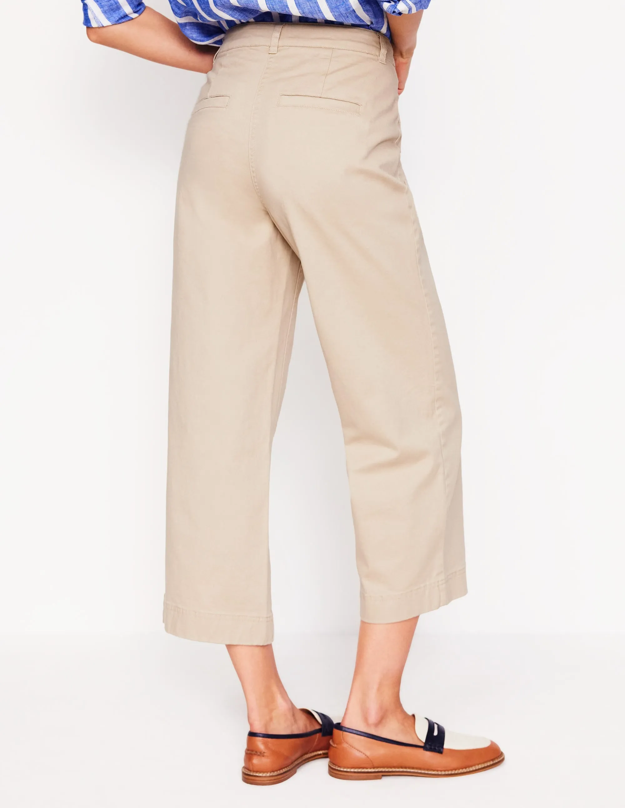 Patch Pocket Crop Chino-Oatmeal