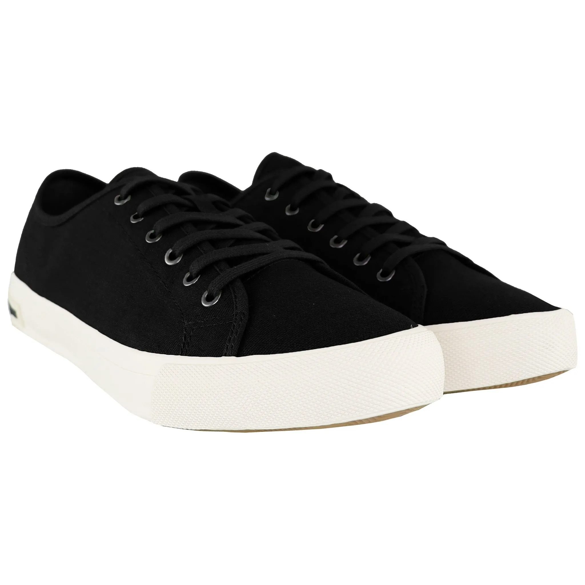 SeaVees Monterey Mens Black Plimsolls