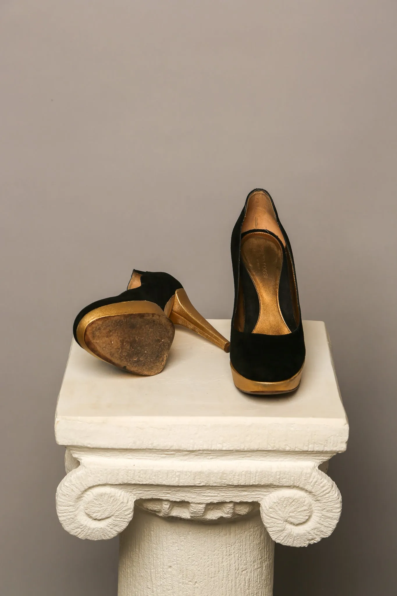 SERGIO ROSSI Suede Leather Pumps