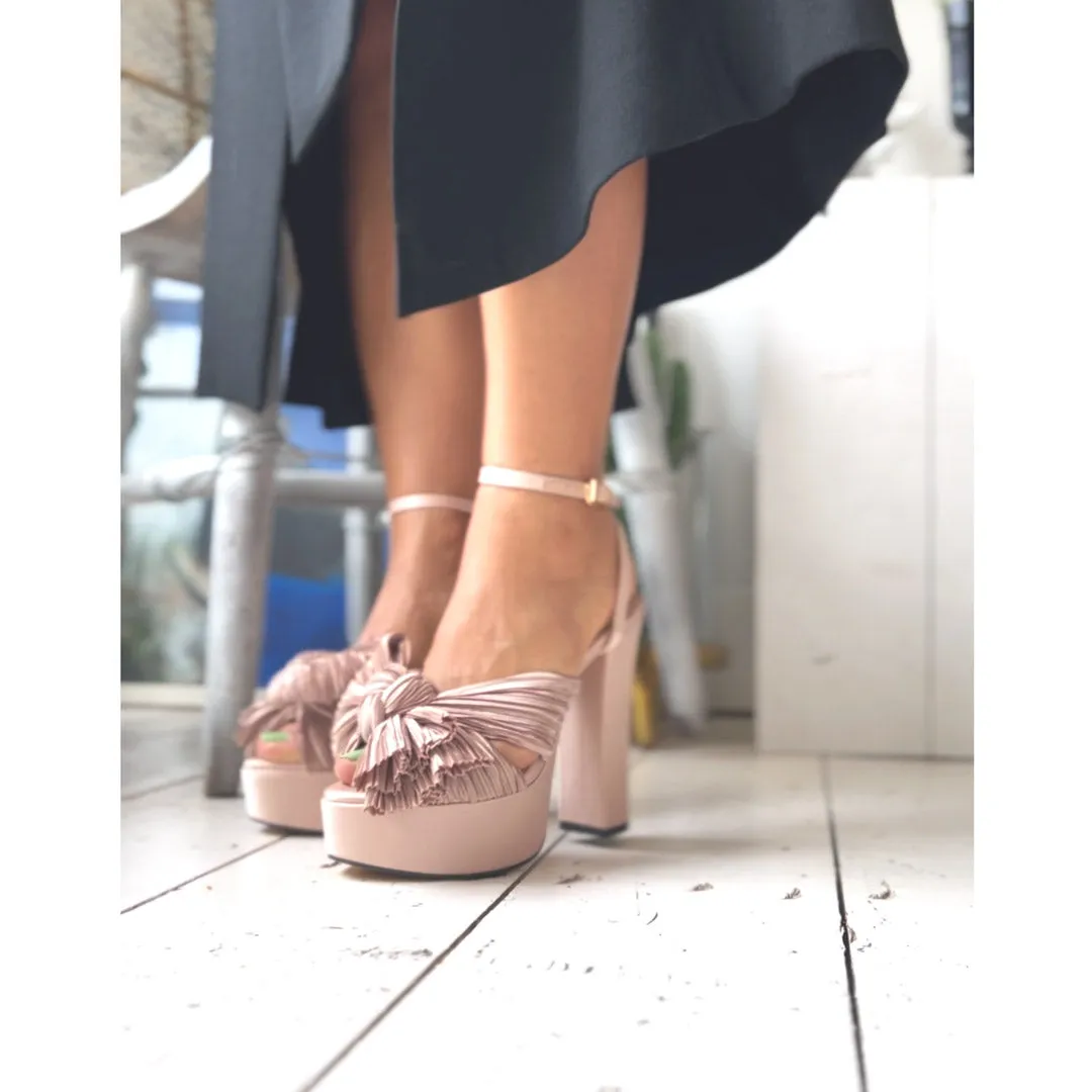 *UK size 2.5 - LAVERO - beige satin, 12/3.5cm heels