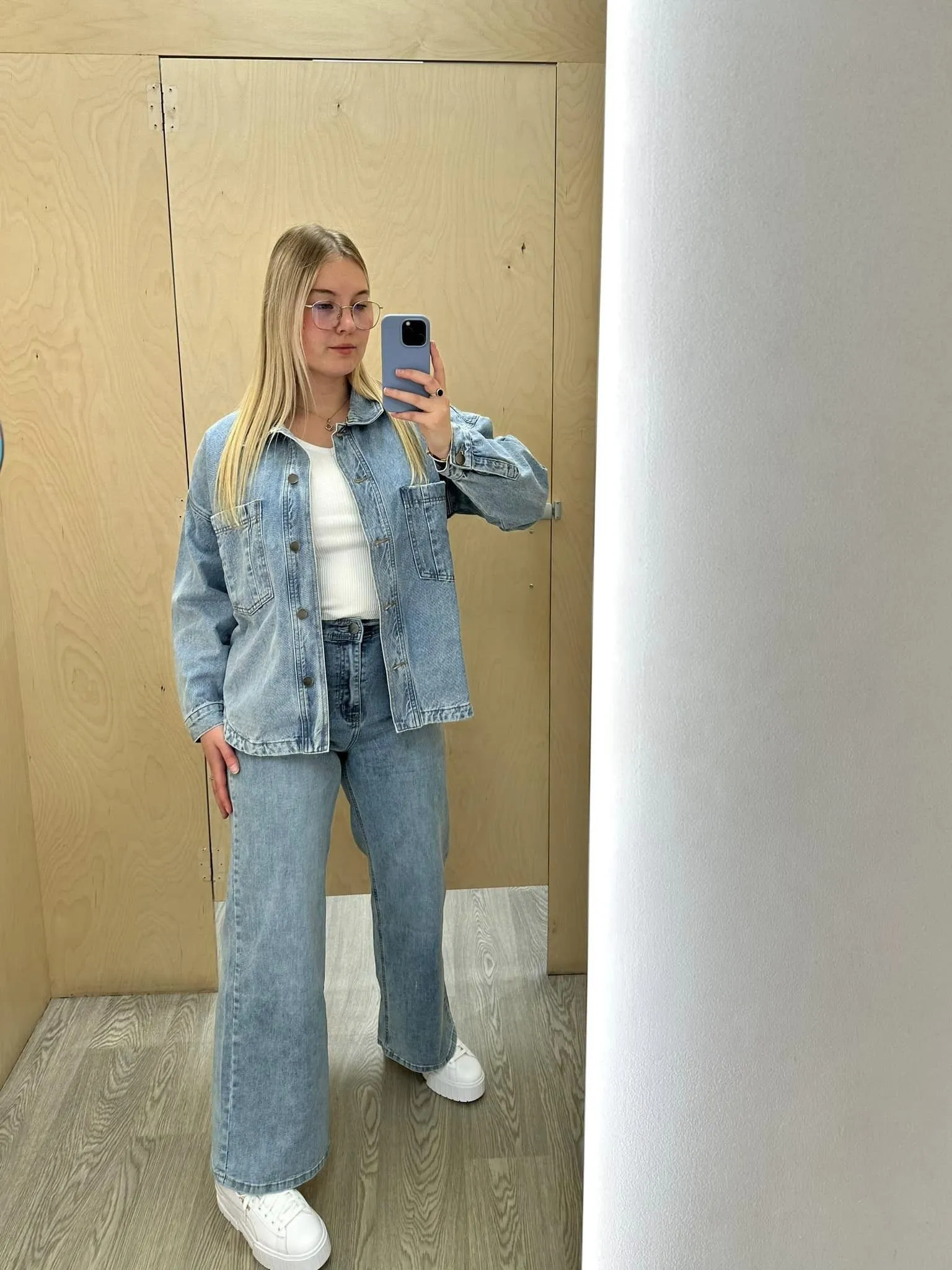 Wakee Maria Wide Leg Jean Blue