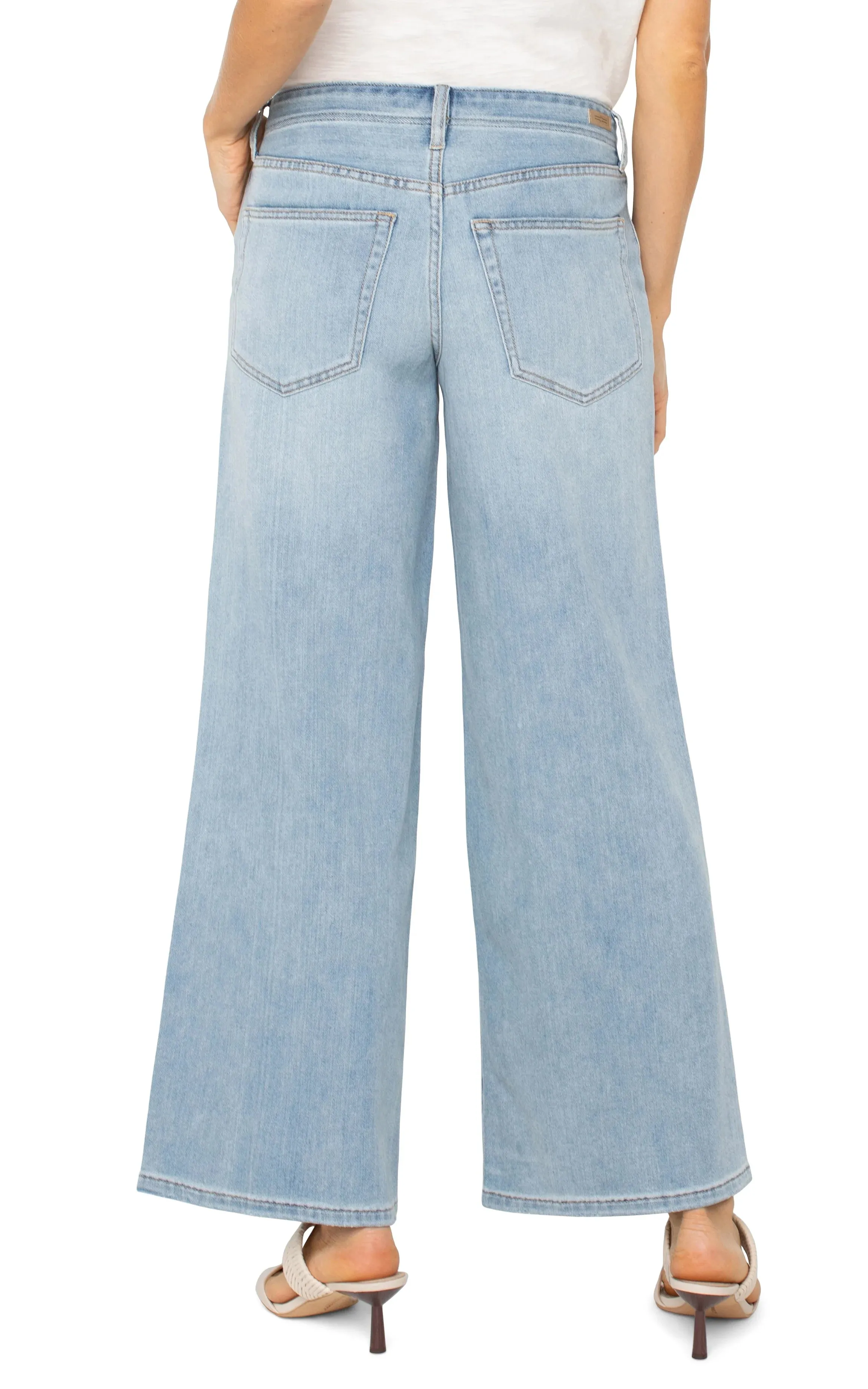 Weekender Relaxed Jean | Liverpool